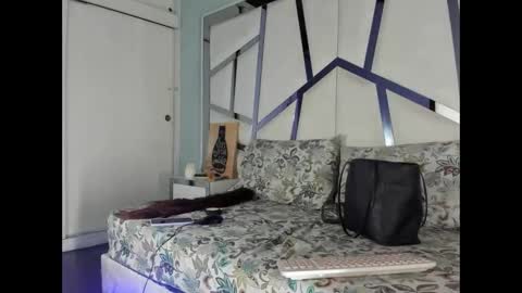 Snapshot of miaharper0 chatting on 25, 5, 2026 miaharper0 online show from 25, 5, 2026