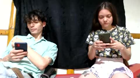 Mia  Sam online show from 20, 5, 2026