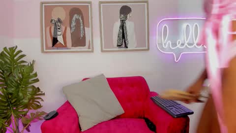 Mia Khalifa online show from 29, 9, 2025