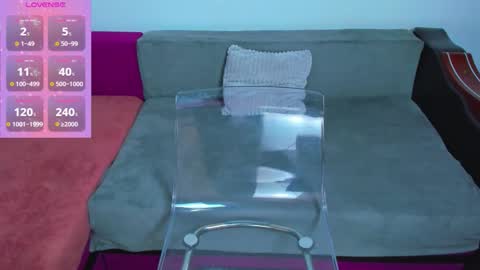 Mia Kittyy online show from 19, 10, 2025