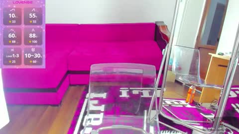 Mia Kittyy online show from 2, 11, 2025