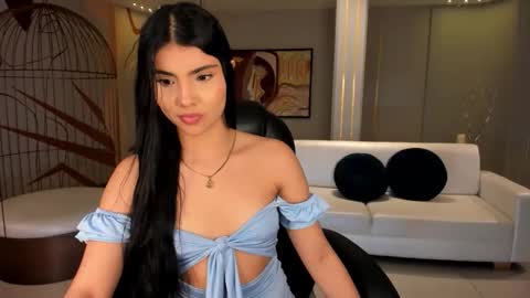 Call me Mia  online show from 6, 1, 2026