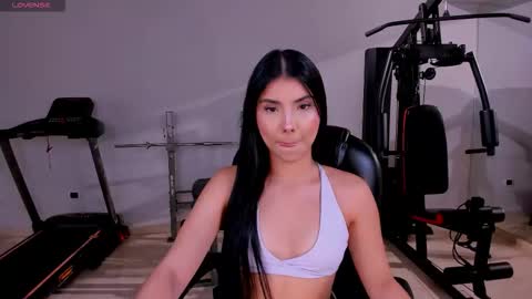 Call me Mia  online show from 21, 3, 2026