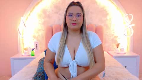 Mia online show from 25, 2, 2026