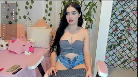 mia 600am-1000am Colombia time online show from 21, 12, 2024