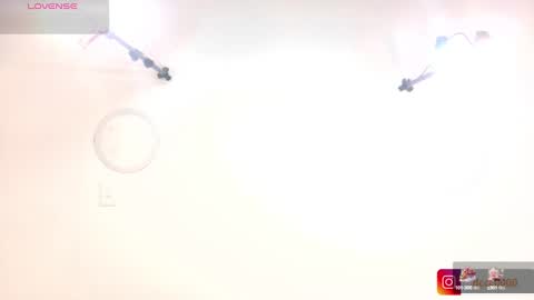 Mia  online show from 16, 1, 2025