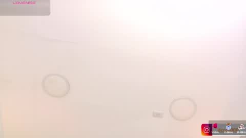 Mia  online show from 17, 1, 2025