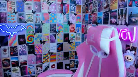 Snapshot of miamilas chatting on 4, 8, 2026 miamilas online show from 4, 8, 2026