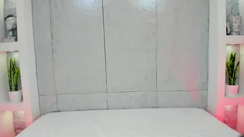 Snapshot of miamistrex chatting on 19, 10, 2025 Mia Mistrex online show from 19, 10, 2025