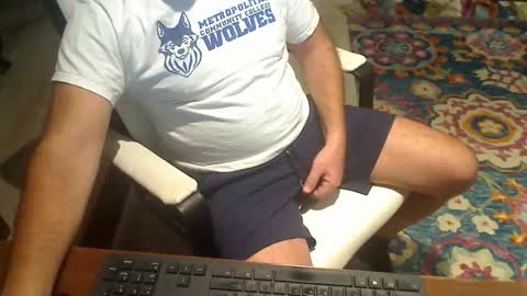 Snapshot of miamiwrestler chatting on 15, 5, 2026 miamiwrestler online show from 15, 5, 2026