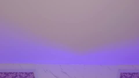 Snapshot of miamontoya chatting on 4, 10, 2025 Mia   -5 7001400 Follow  online show from 4, 10, 2025