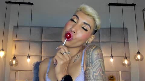 Mia Morgann online show from 13, 1, 2025