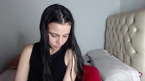 Snapshot of miarobinn_ chatting on 2, 12, 2024 miarobinn_ online show from 2, 12, 2024