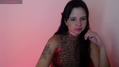 Snapshot of miarobinn_ chatting on 24, 9, 2025 miarobinn_ online show from 24, 9, 2025