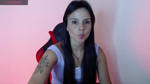 Snapshot of miarobinn_ chatting on 29, 9, 2025 miarobinn_ online show from 29, 9, 2025