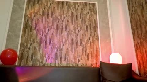 Snapshot of miarouge_me chatting on 19, 2, 2026 Mia online show from 19, 2, 2026