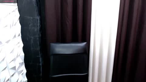 Snapshot of miasexxie chatting on 1, 3, 2025 mia online show from 1, 3, 2025