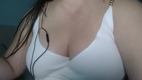 Snapshot of miasp chatting on 4, 2, 2025 MiaSP online show from 4, 2, 2025