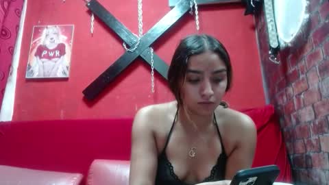 Mariana online show from 15, 10, 2025