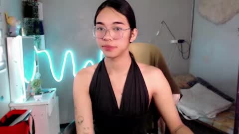 Mia online show from 19, 2, 2026