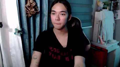 Mia online show from 2, 3, 2026