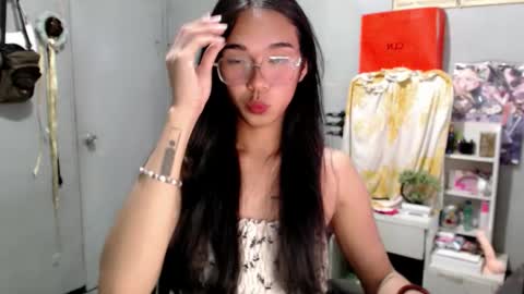 Mia online show from 16, 3, 2026