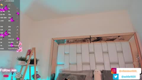Snapshot of miavillalobos_ chatting on 28, 12, 2024 Mia Villalobos online show from 28, 12, 2024