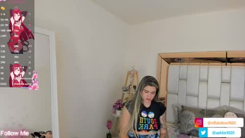 Snapshot of miavillalobos_ chatting on 3, 3, 2025 Mia Villalobos online show from 3, 3, 2025