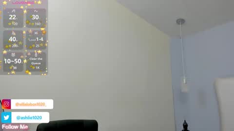 Mia Villalobos online show from 28, 10, 2025