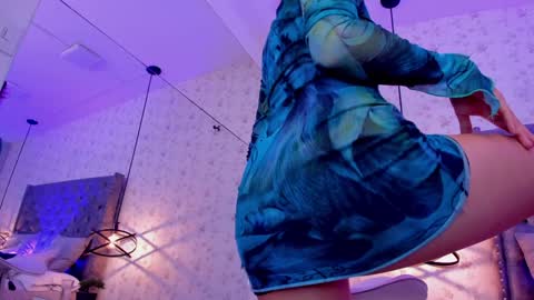 Mia winx  online show from 19, 12, 2024