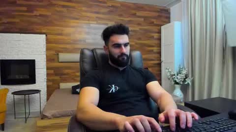 MicahLane online show from 28, 11, 2025