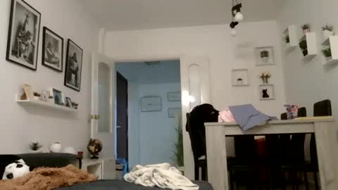 Snapshot of mich6921 chatting on 29, 5, 2026 MILO MIAMI online show from 29, 5, 2026