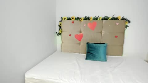 Micky and Sharon online show from 21, 2, 2025