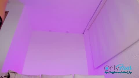 Michael Boy online show from 7, 2, 2026