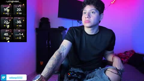 Snapshot of michael_kendall0 chatting on 22, 2, 2025 michael independent model online show from 22, 2, 2025