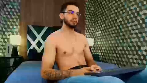 Snapshot of michael_magno chatting on 19, 9, 2025 Michael Stevens online show from 19, 9, 2025