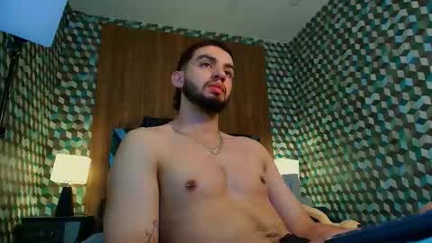 Snapshot of michael_magno chatting on 18, 10, 2025 Michael Stevens online show from 18, 10, 2025