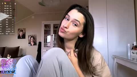 Emily online show from 5, 3, 2026