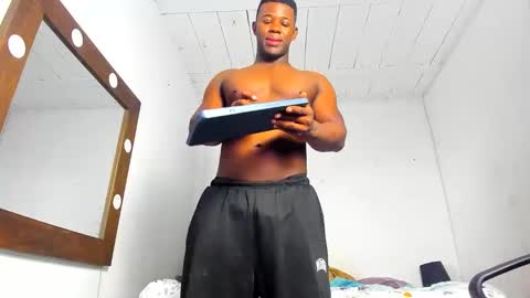 Snapshot of michael_smitht chatting on 22, 10, 2025 Michael online show from 22, 10, 2025