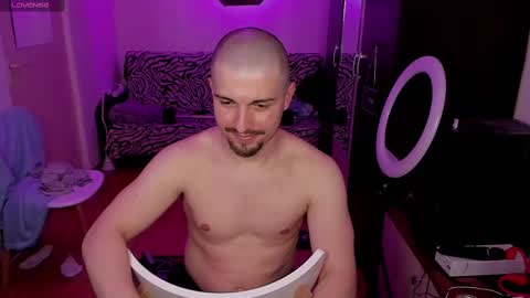 Michael online show from 5, 3, 2025