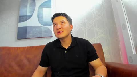 MichaelConnor  online show from 2, 2, 2025