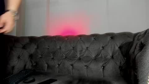 MichaelConnor  online show from 13, 2, 2025