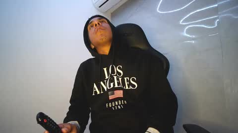 Snapshot of michaelhotbbc chatting on 15, 10, 2025 Michael online show from 15, 10, 2025