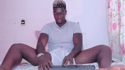 Snapshot of michaell_james chatting on 8, 12, 2024 Michaell online show from 8, 12, 2024