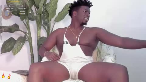 Snapshot of michaell_james chatting on 14, 10, 2025 Michaell online show from 14, 10, 2025