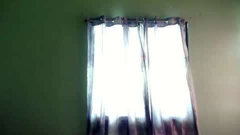 Snapshot of michaeltagocon chatting on 5, 12, 2024 My name is Kel 18. 53 short and petite... online show from 5, 12, 2024