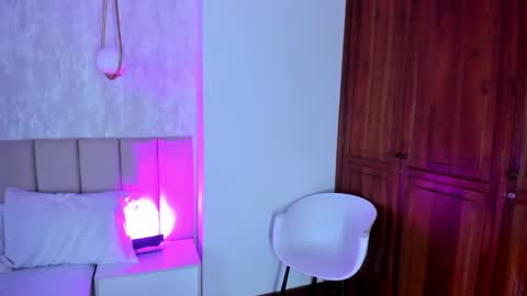 Michael Walkerr online show from 24, 12, 2024