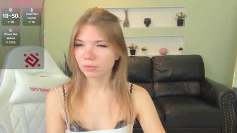 michafox online show from 18, 2, 2026