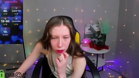 Snapshot of michele_mack chatting on 9, 1, 2025 michele_mack online show from 9, 1, 2025