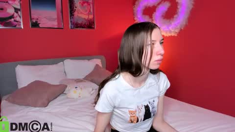 Snapshot of michele_mack chatting on 6, 10, 2025 michele_mack online show from 6, 10, 2025